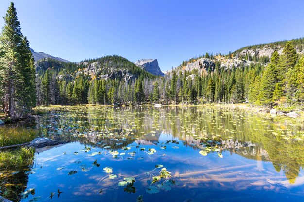 Lago das montanhas