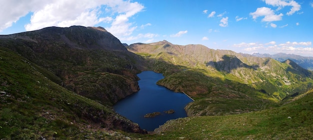 Lago del Vall del Riu und Canillo Andorra