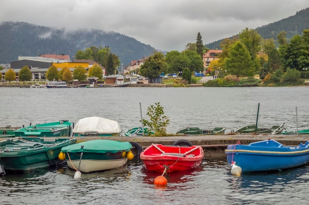 El lago de Gerardmer en Francia