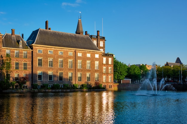 Lago Hofvijver y Binnenhof, La Haya