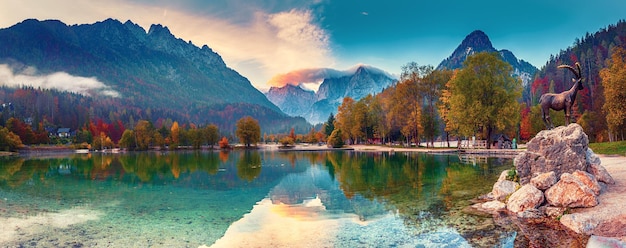 Lago Jasna Eslovenia