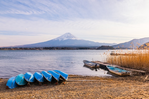 Lago Kawaguchiko, montaña Fuji, Japón