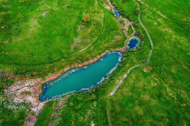 lago en los prados