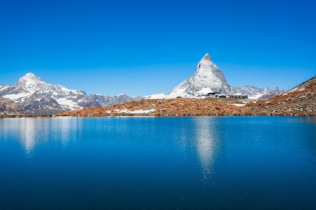 Lago Riffelsee e Matterhorn Suíça