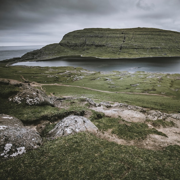 Foto lago sørvägsvatn en faroe