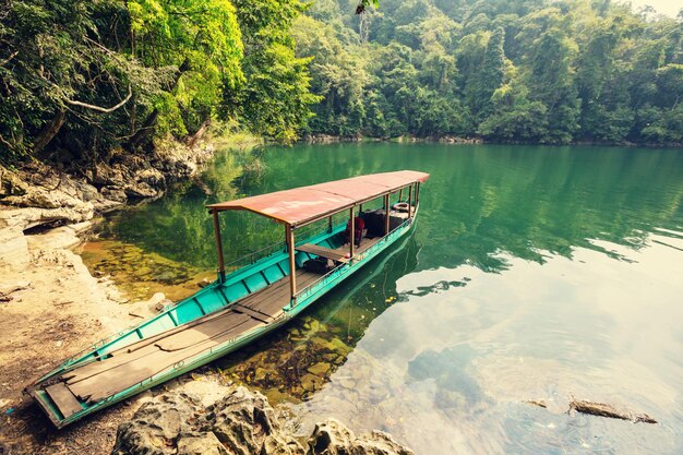 Lago Serenity BaBe en Vietnam