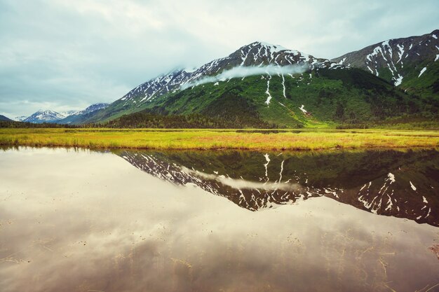 Lago Serenity en la tundra de Alaska