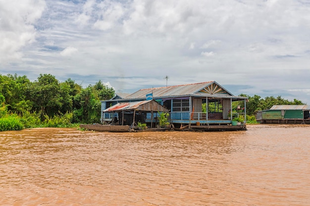 Lago Tonle Sap