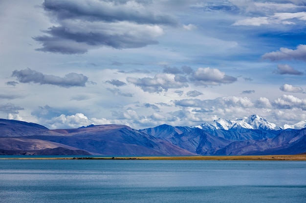 Lago Tso Moriri no Himalaia. Ladaque, Índia