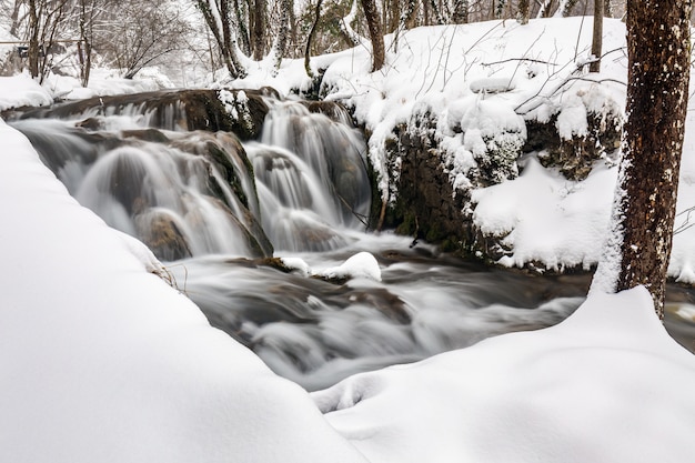 Lagos de invierno de Plitvice