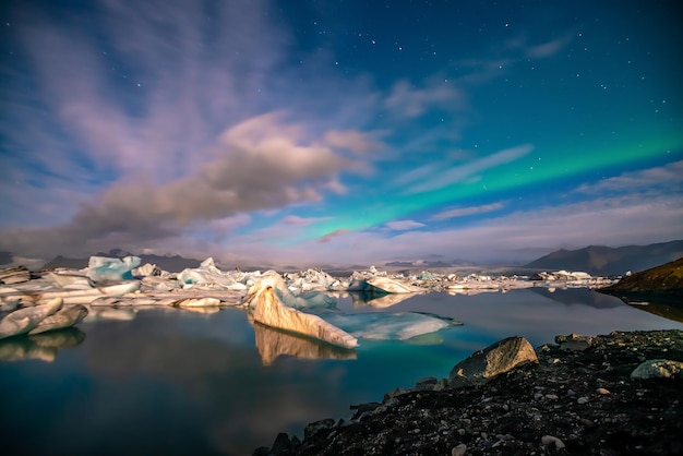 Foto laguna glacial de jokulsarlon, islândia