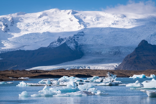 Laguna glaciar, Jokulsarlon en Islandia