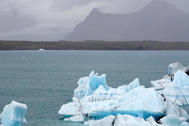 Laguna glaciar Jokulsarlon en Islandia