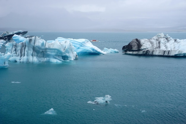 Laguna glaciar Jokulsarlon en Islandia