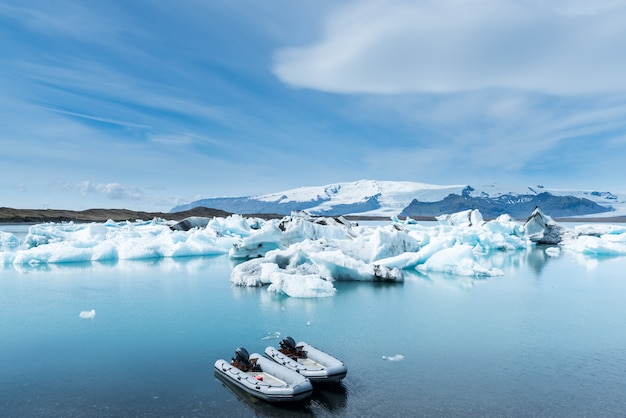 Laguna de hielo del glaciar Jokulsarlon, Islandia