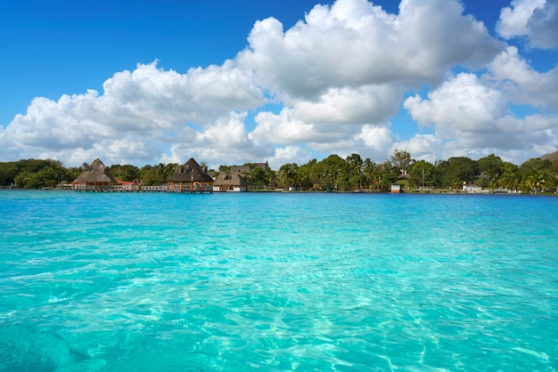 Lagune de Bacalar Lagune in Mexiko