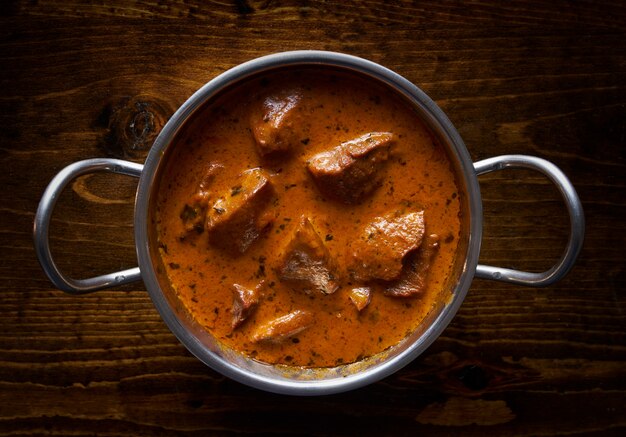 Lamm Tikka Masala in Balti Dish Flat Lay Compositon