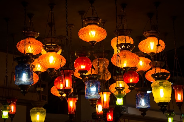 Foto lâmpadas turcas em estilo árabe