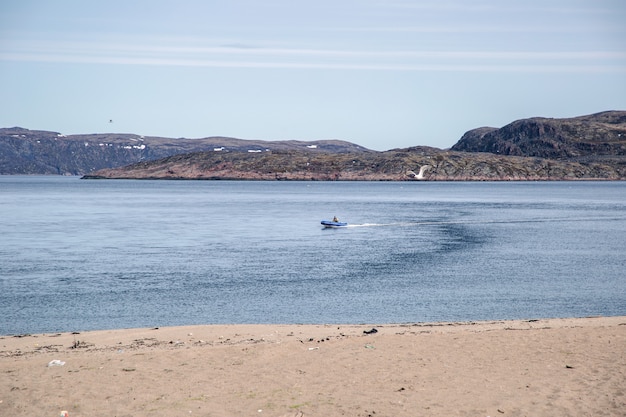 Landschaft der Nordküste Russlands