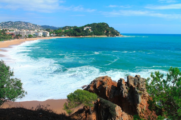 Landschaft der Promenade von Lloret de Mar im Sommer Katalonien Spanien