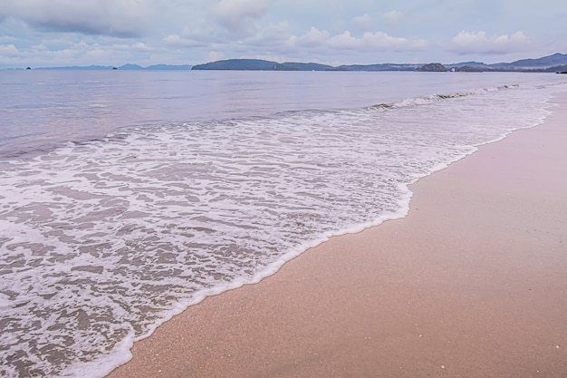 Landschaft des Strandes, Krabi Thailand.