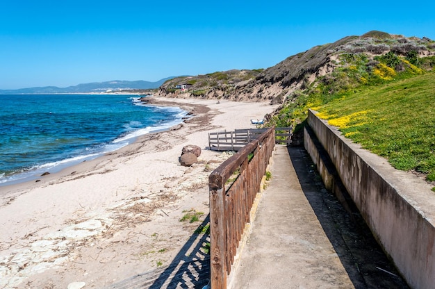 Landschaft des Strandes von La Ciaccia in Sardinien