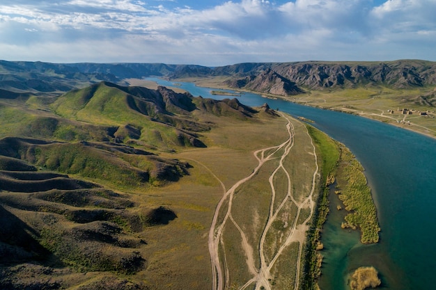 Landschaft mit Fluss, Ansicht von oben