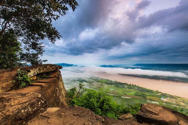 Landschaft vom Mekong in der Grenze von Thailand und von Laos.