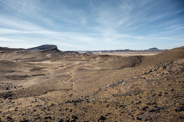 Landschaft. Wüste und Berge