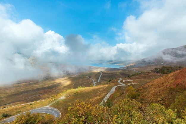 Landschaften des Mont Cenis reichen von Italien nach Frankreich