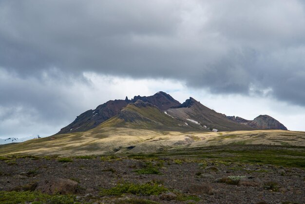 Foto landschaftliche aussicht auf berge gegen den himmel