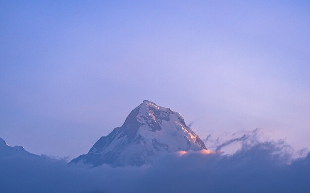 Foto landschaftsansicht des annapurna-gebirges in nepal