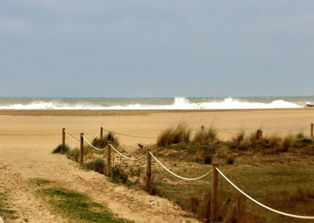 Foto landschaftsansicht des strandes gegen den himmel