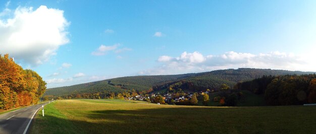 Landschaftsansicht vor dem Himmel