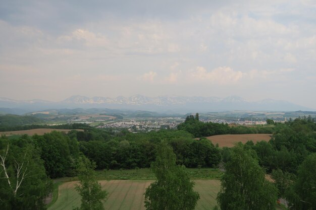 Foto landschaftsansicht vor dem himmel