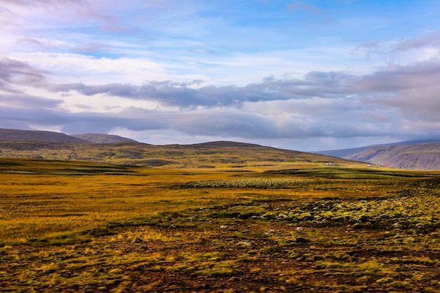 Landschaftsansicht vor dem Himmel