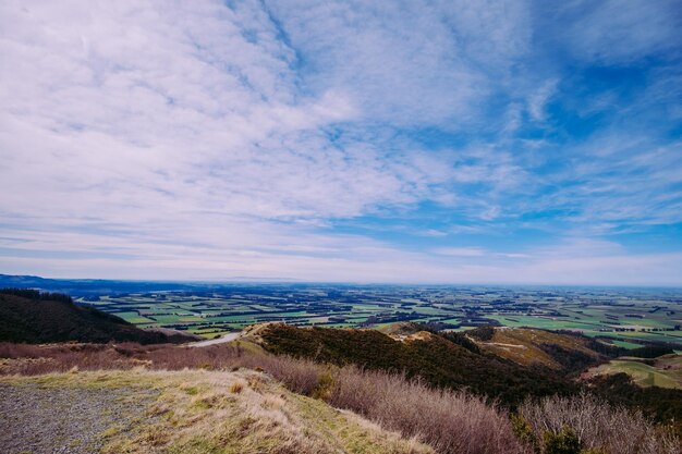 Foto landschaftsansicht vor dem himmel