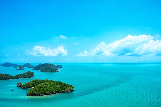 Landschaftsbild von Mu Koh Angthong, Insel Samui, Surat Thani, Thailand