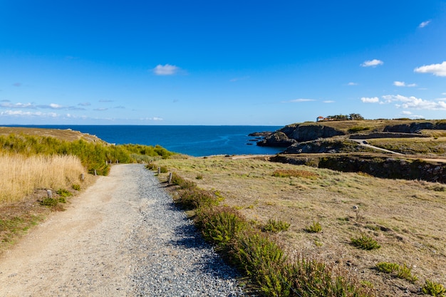 Landschaftsstrand Felsen Klippen Ufer bei Belle Ile en Mer an der Stelle der Fohlen in Morbihan