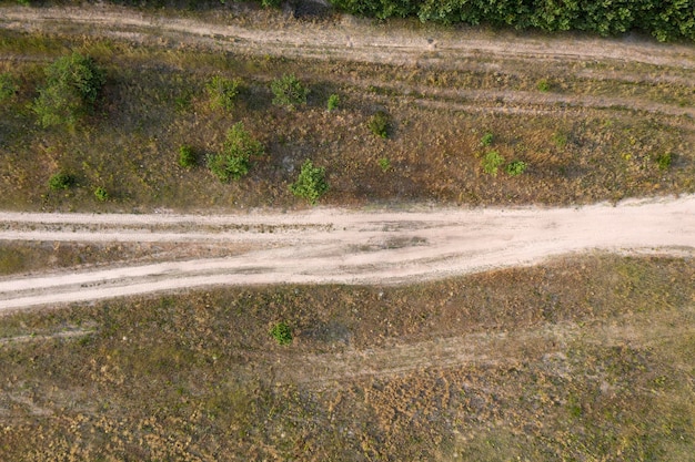 Landstraßenansicht von oben Luftaufnahme