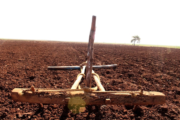 Landwirtschaftliche Geräte in landwirtschaftlichen Flächen