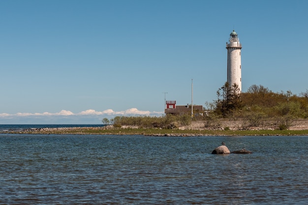 Lange Erik, nördlich der Insel Oland, ist ein schwedischer Leuchtturm