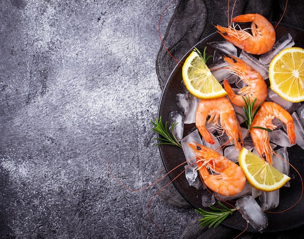 Langostinos De Gambas Con Limón Y Romero.