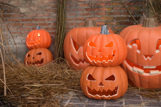 Lanterna de cabeça de abóbora de Halloween