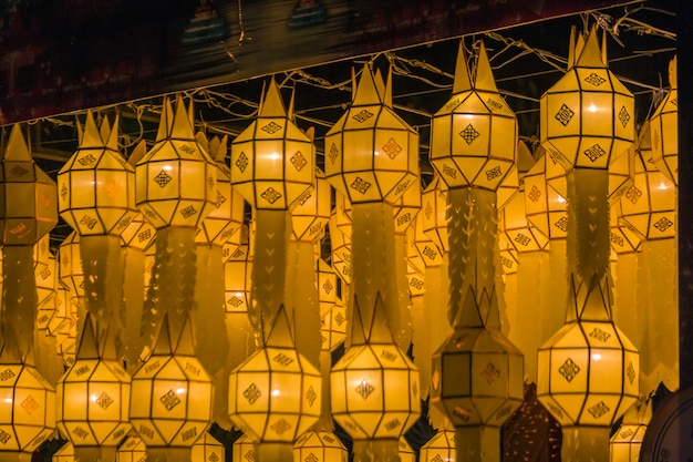 Lanternas loi krathong