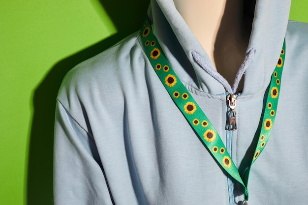 Lanyard de girasol símbolo de las personas con discapacidades invisibles o ocultas