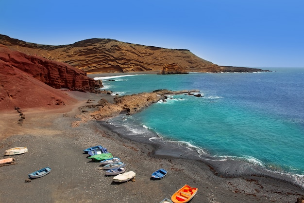 Lanzarote El Golfo Barcos do Oceano Atlântico