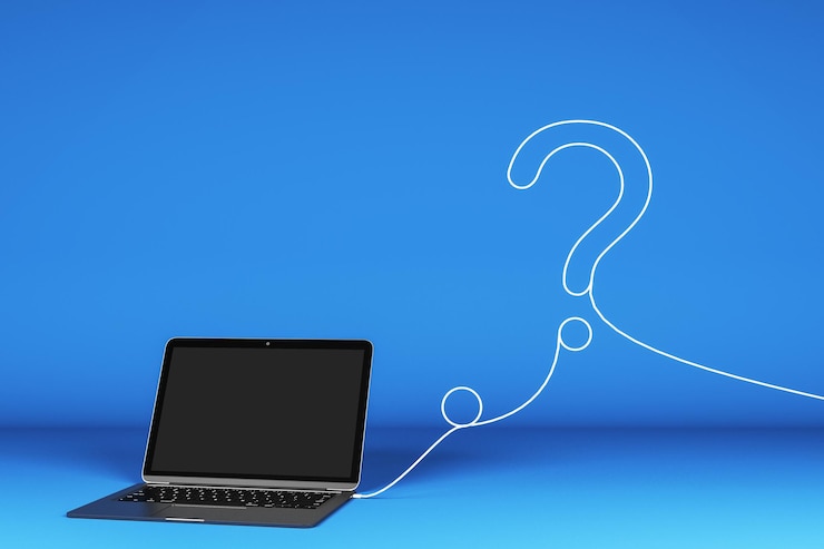 Foto laptop en blanco con pregunta