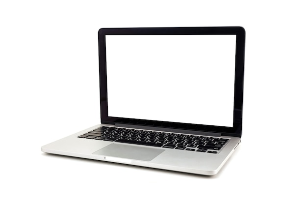 Laptop com tela branca em branco sobre fundo branco