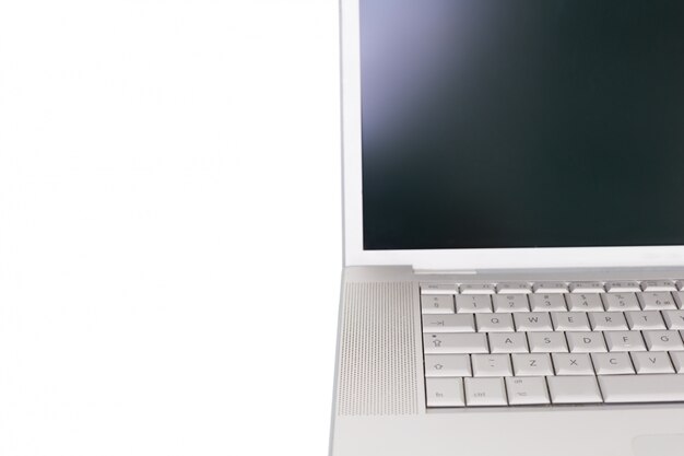 Laptop com tela em branco